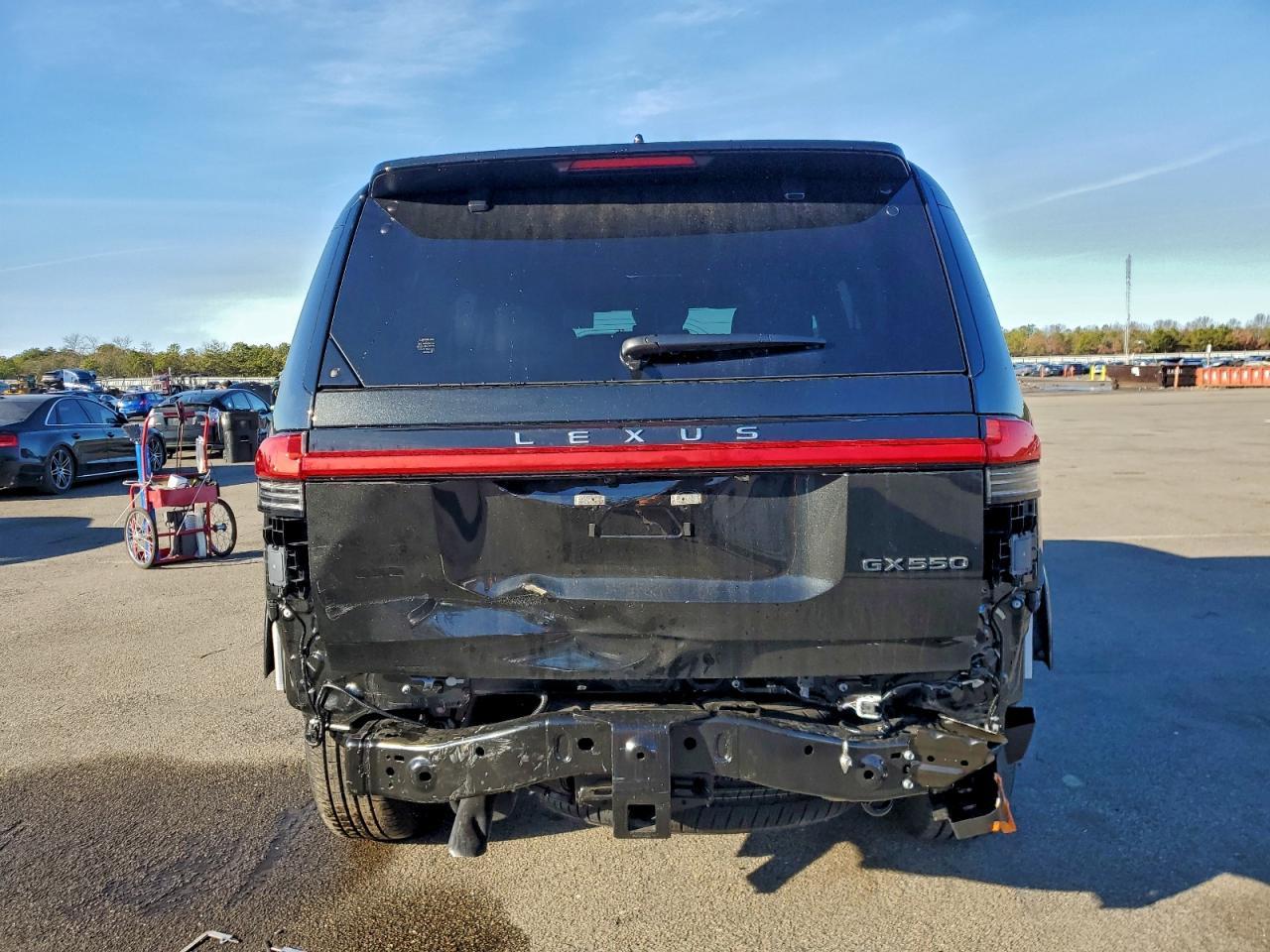 2025 LEXUS GX 550