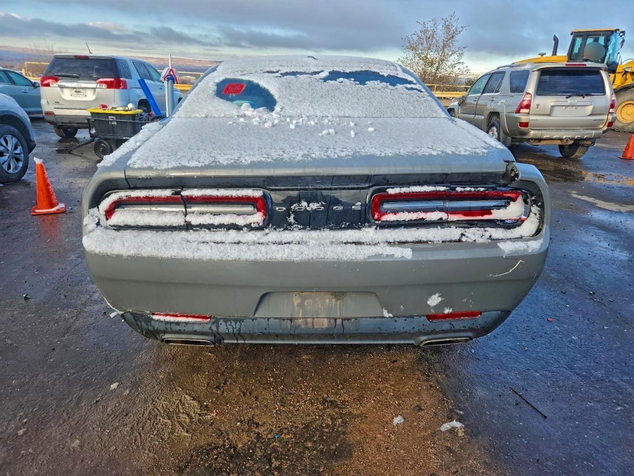 2017 DODGE Challenger