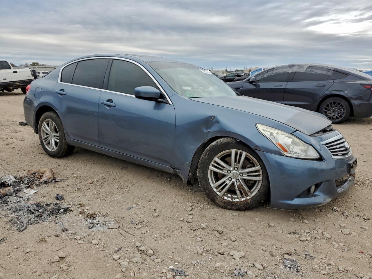 2010 INFINITI G37