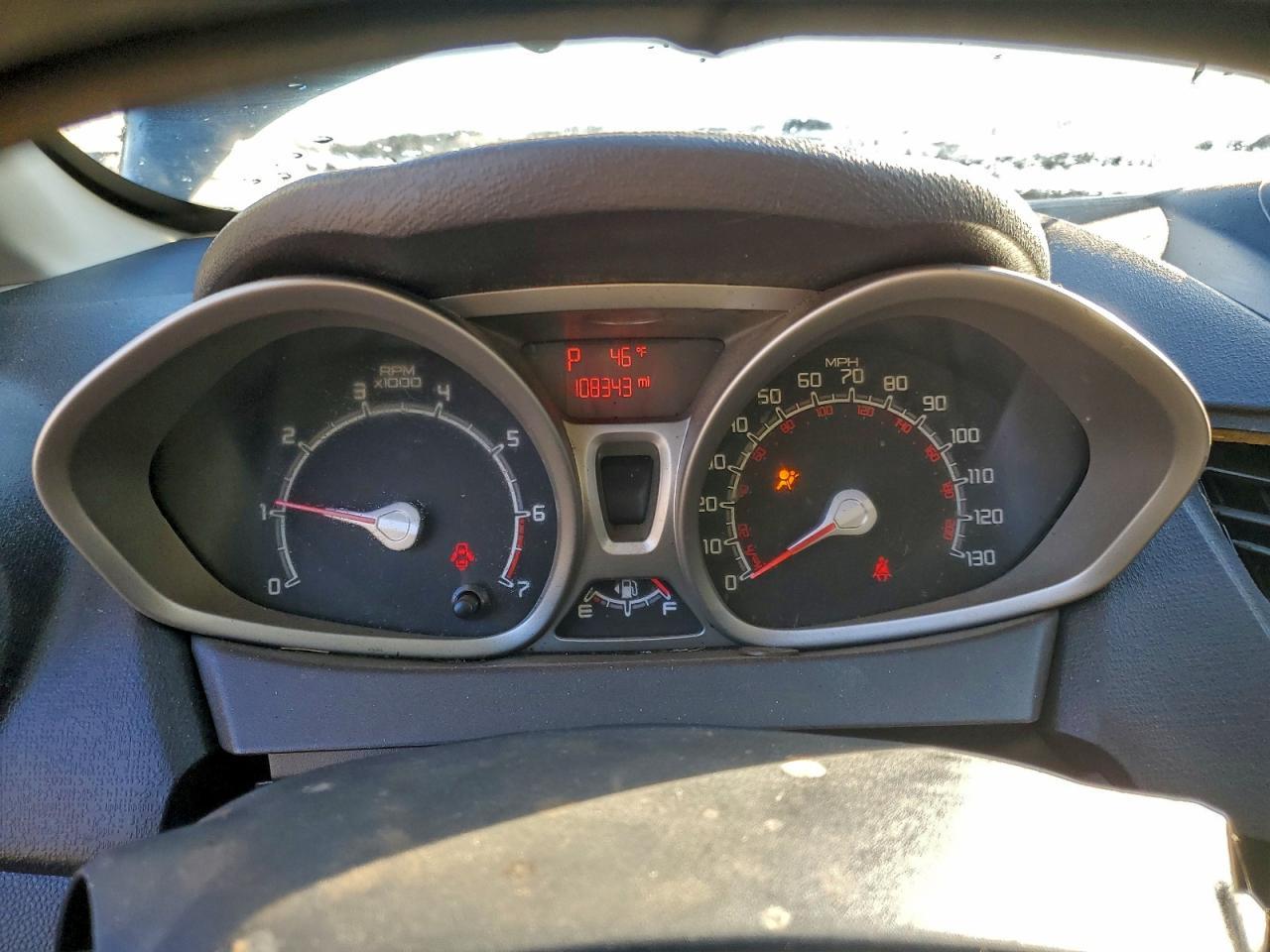 2011 FORD Fiesta