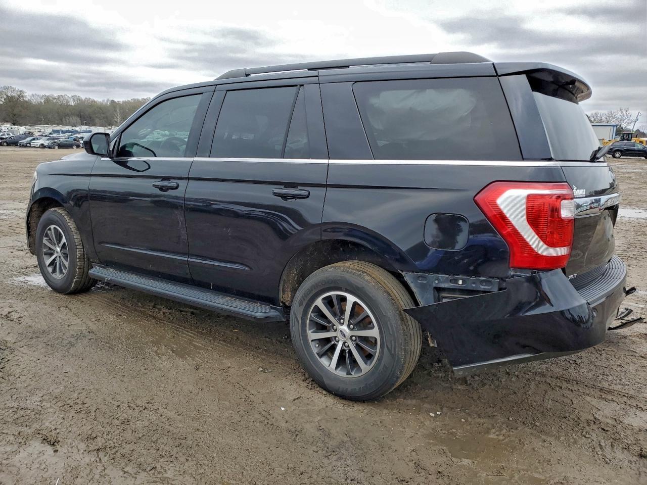 2021 FORD Expedition
