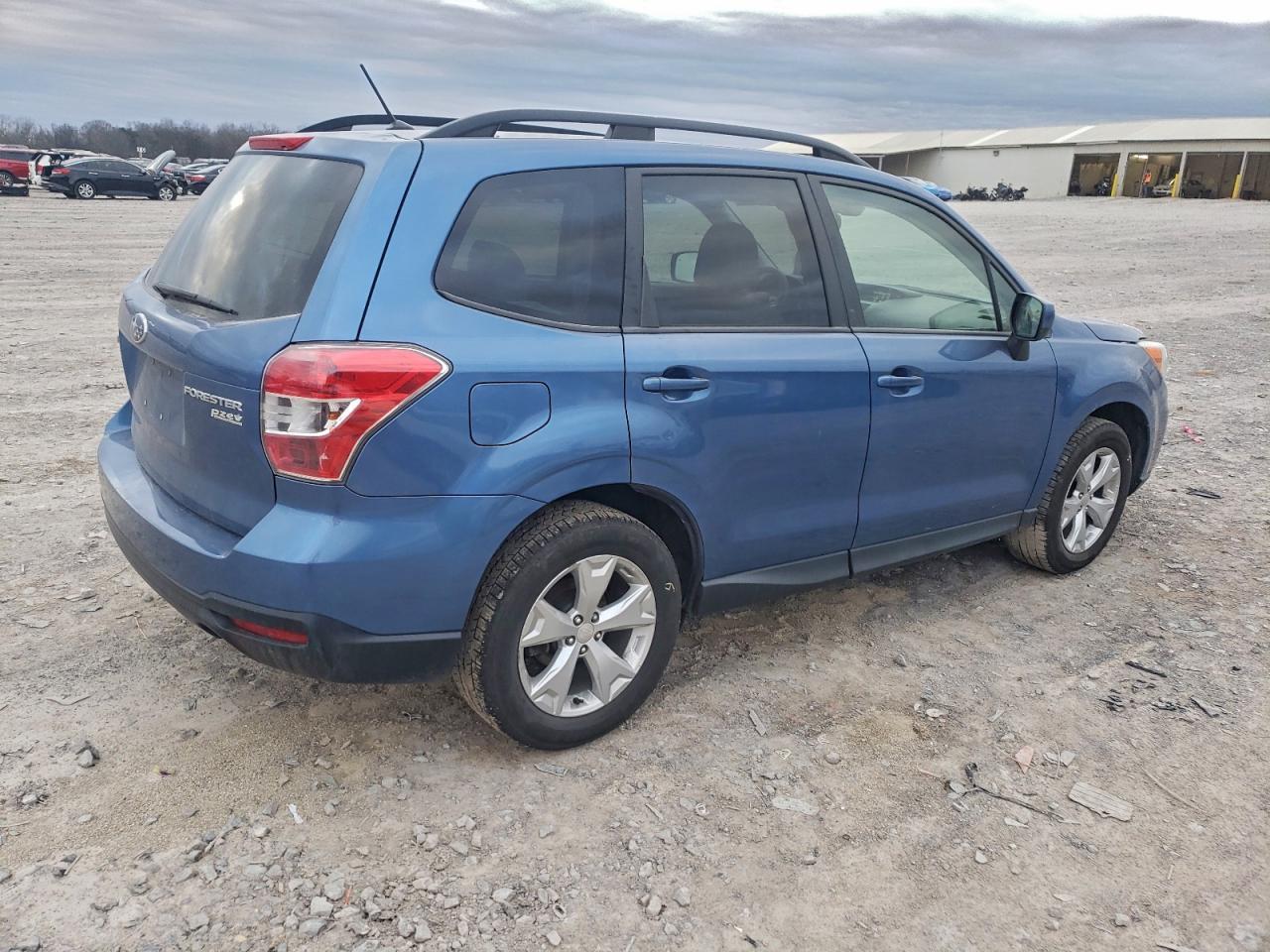 2015 SUBARU FORESTER