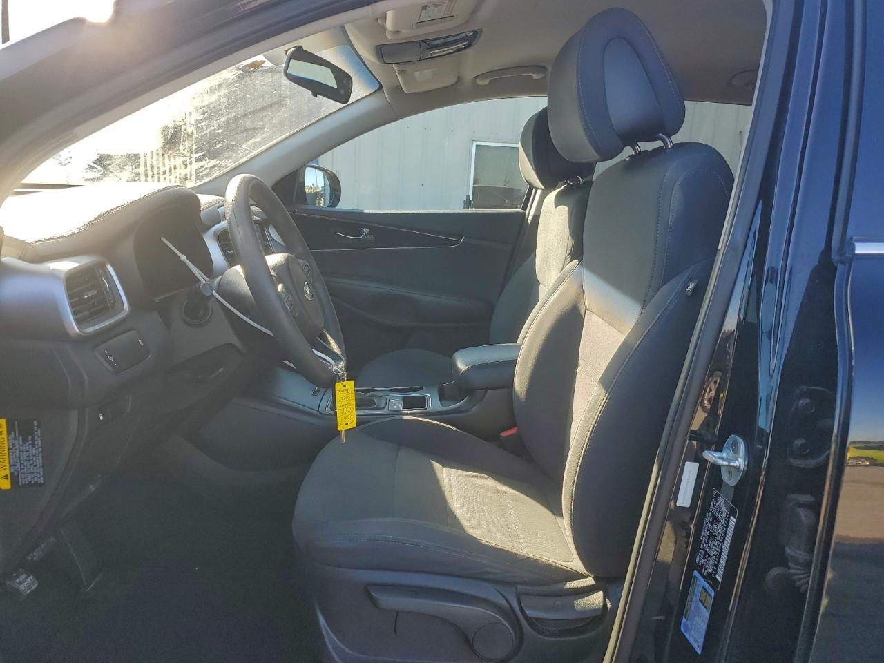 2017 KIA SORENTO