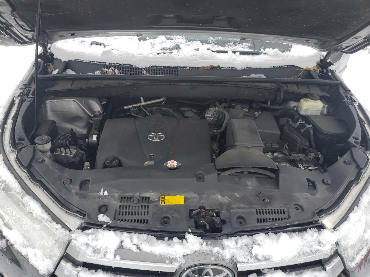 2017 TOYOTA HIGHLANDER