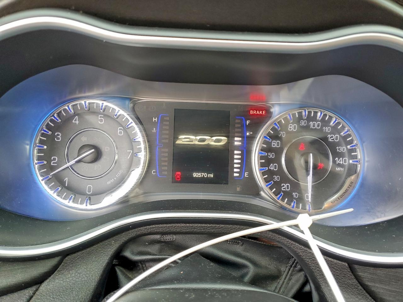2015 CHRYSLER 200