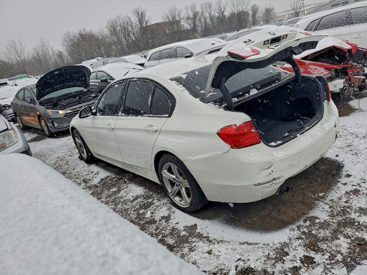 2014 BMW 3 SERIES