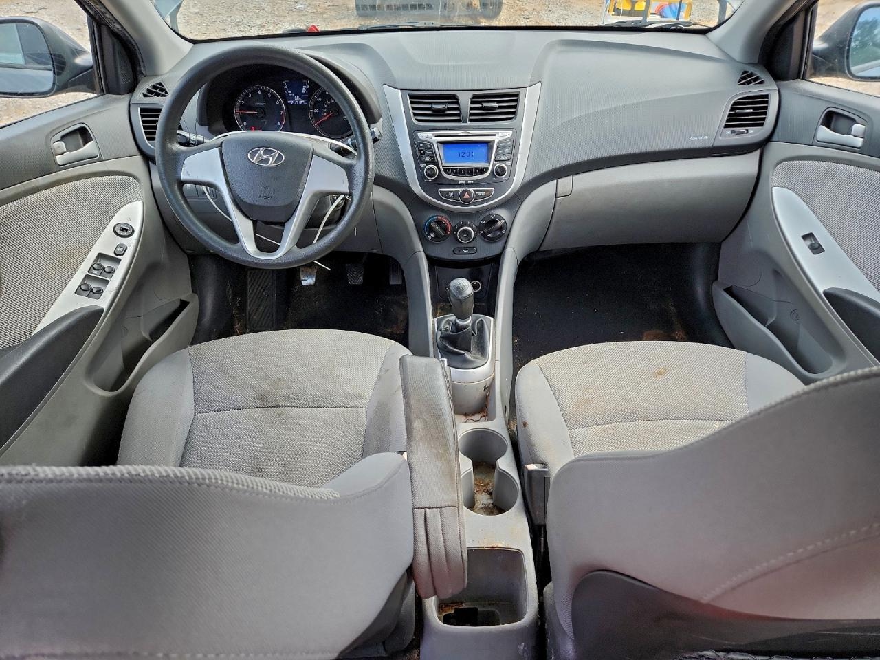 2012 HYUNDAI ACCENT