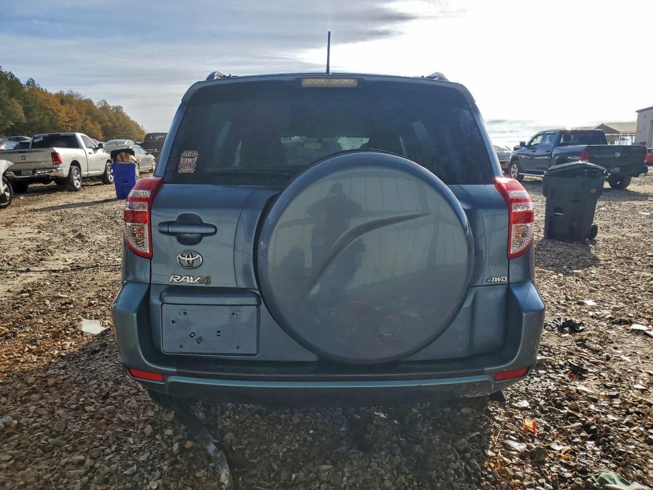 2012 TOYOTA RAV4