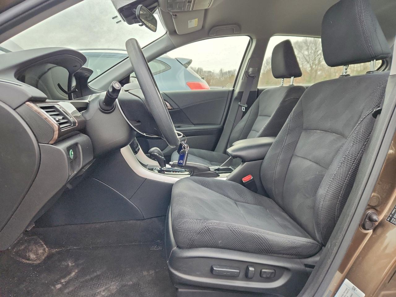 2017 HONDA ACCORD