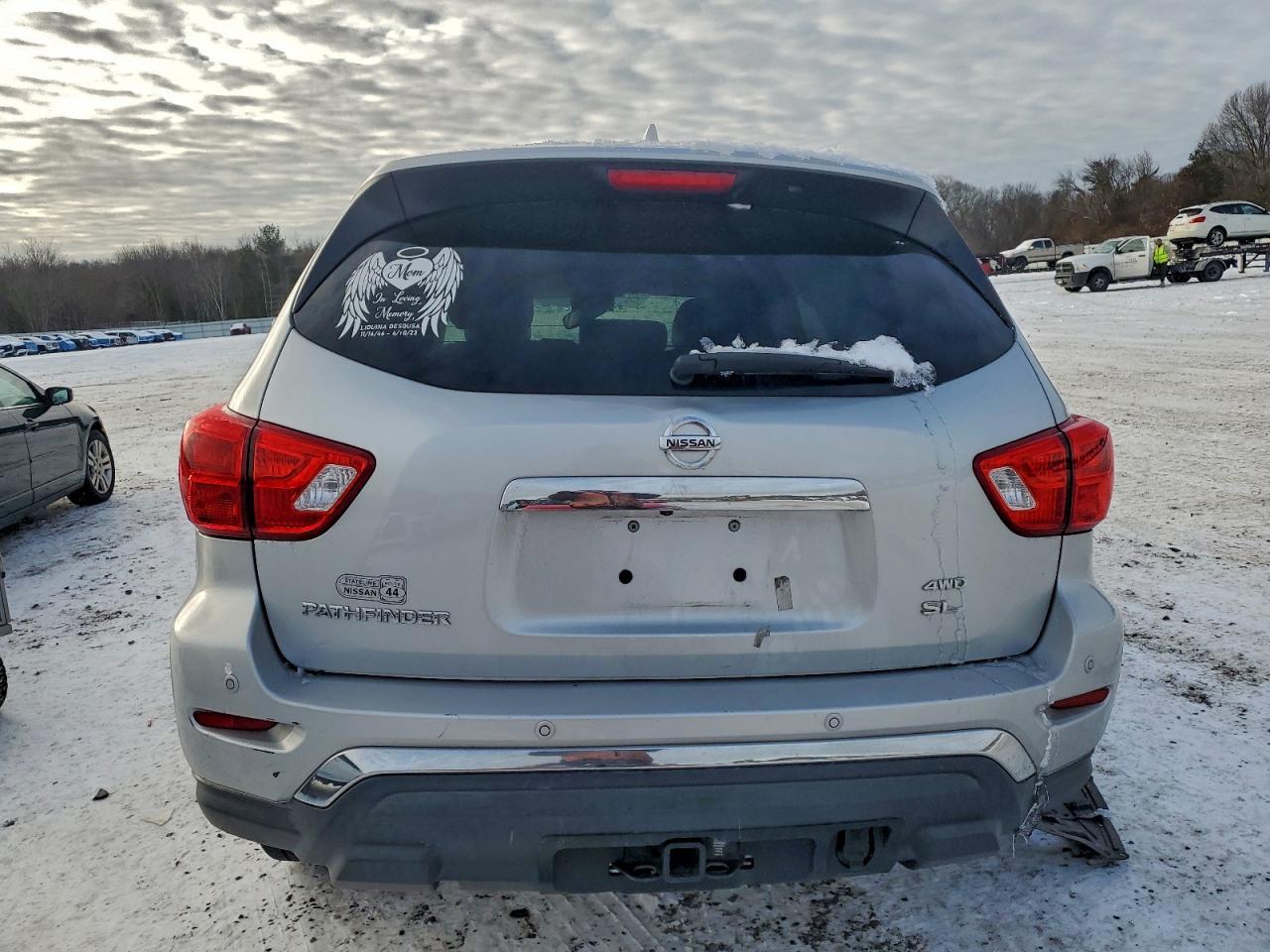 2019 NISSAN PATHFINDER