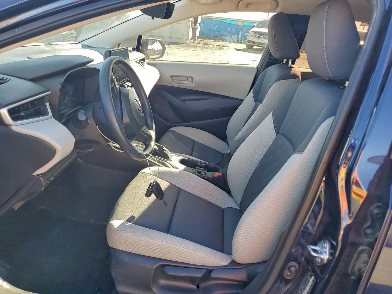2025 TOYOTA COROLLA