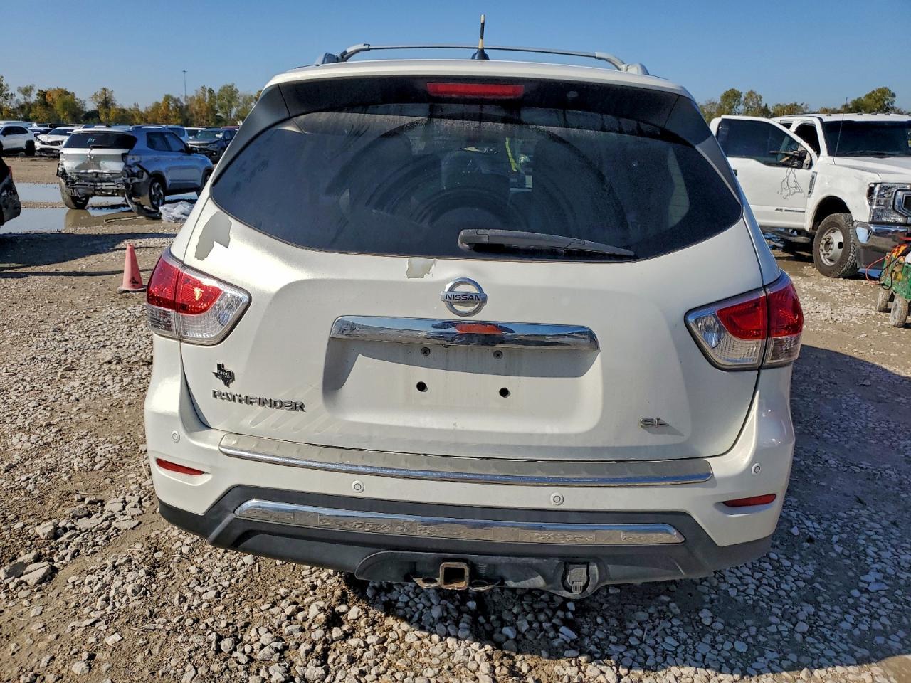 2014 NISSAN PATHFINDER
