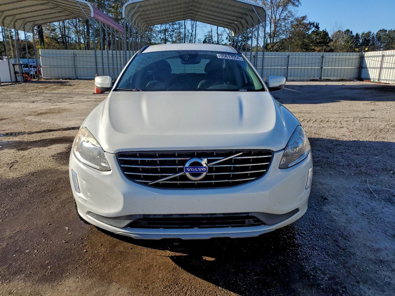 2016 VOLVO XC60