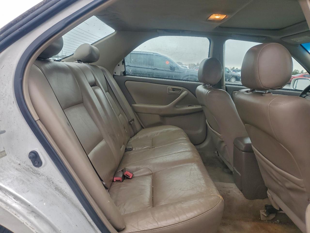 2000 TOYOTA CAMRY