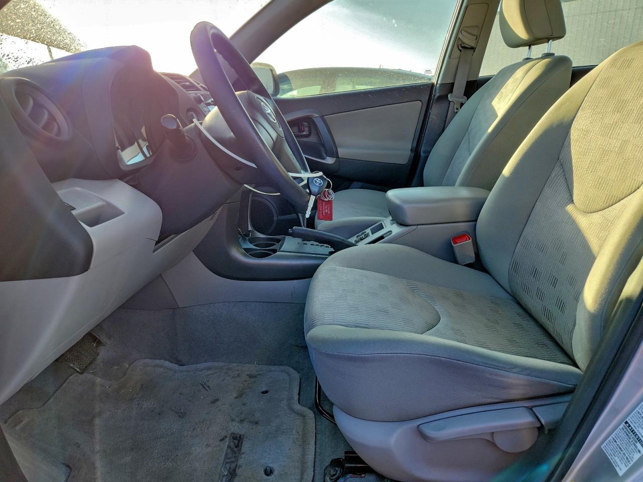 2011 TOYOTA RAV4