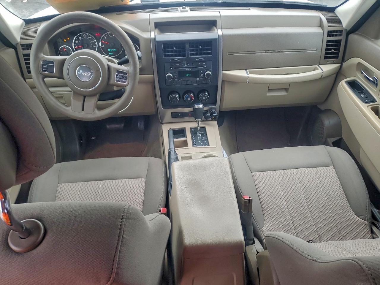 2011 JEEP Liberty