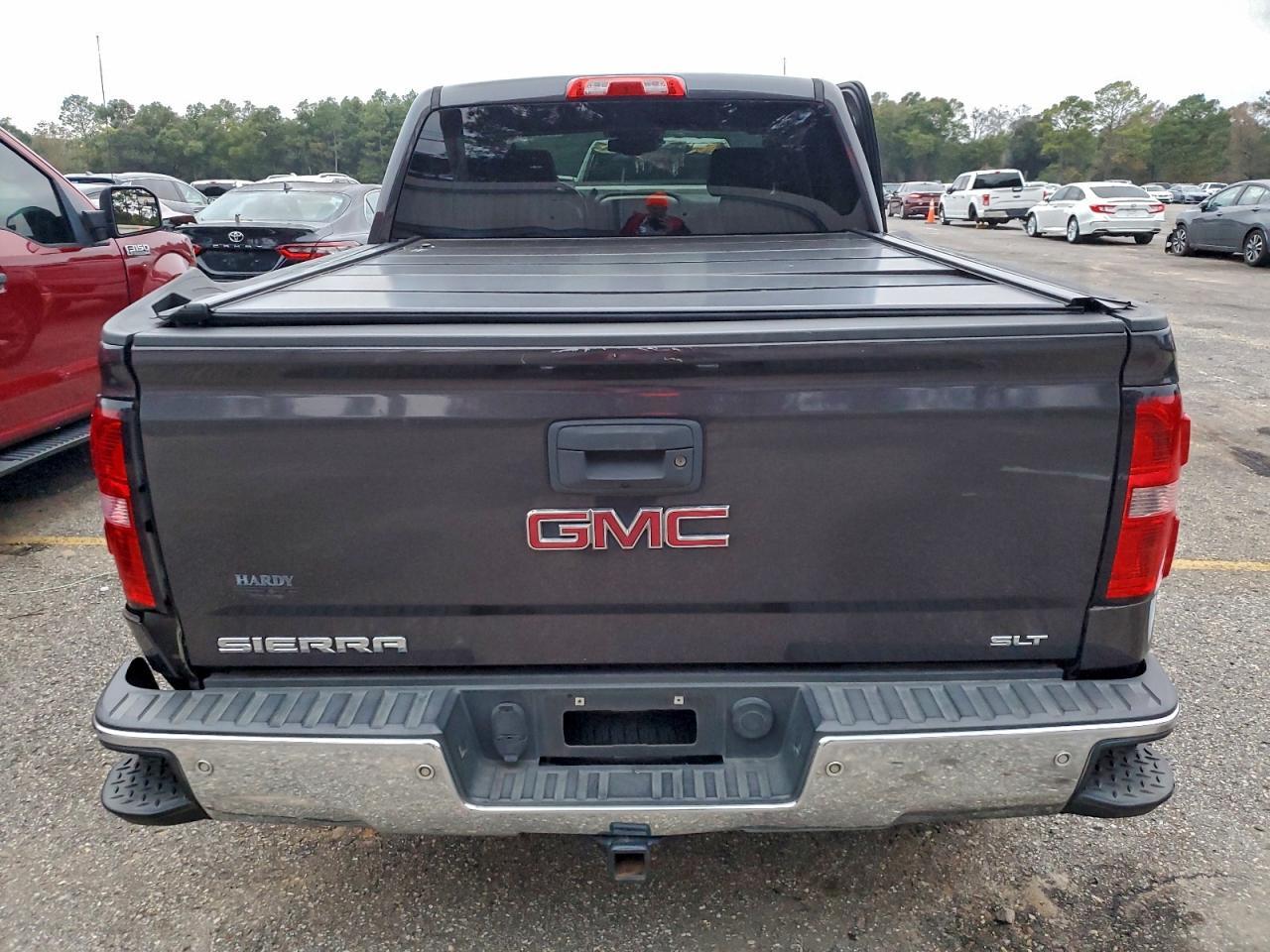 2015 GMC Sierra