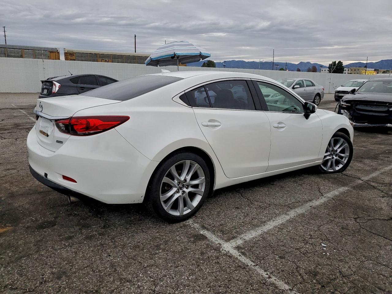 2015 MAZDA 6