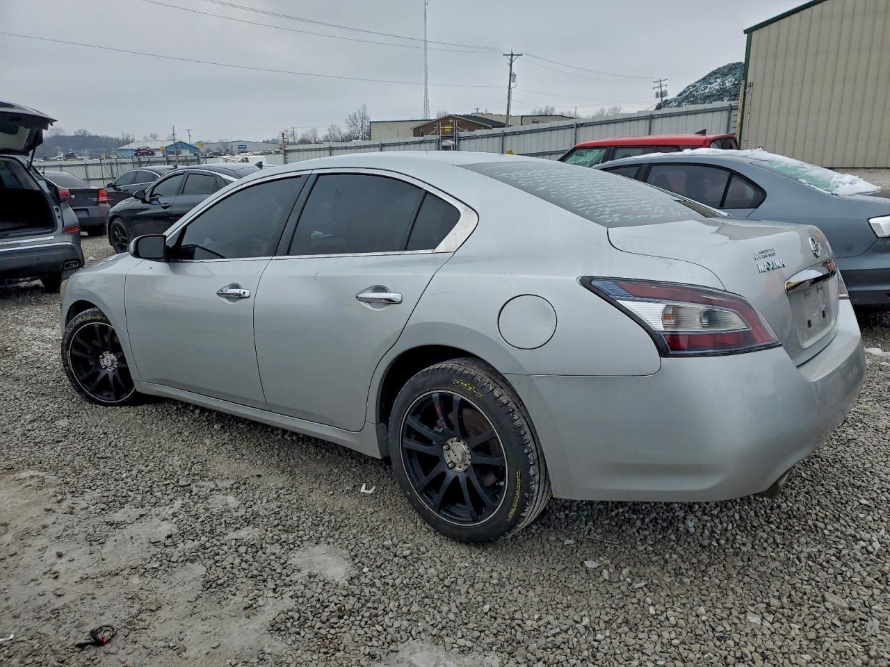 2014 NISSAN Maxima
