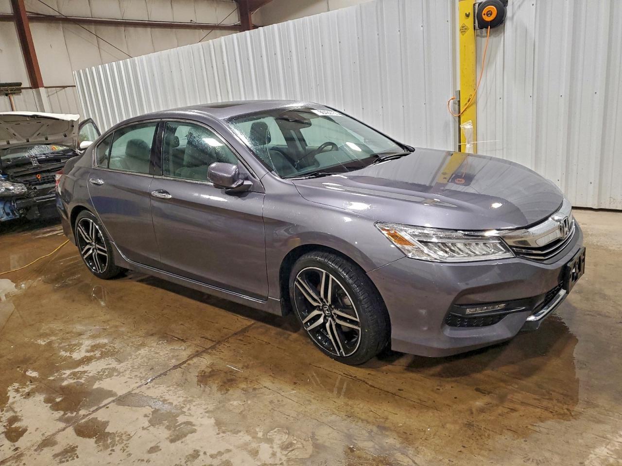 2016 HONDA ACCORD