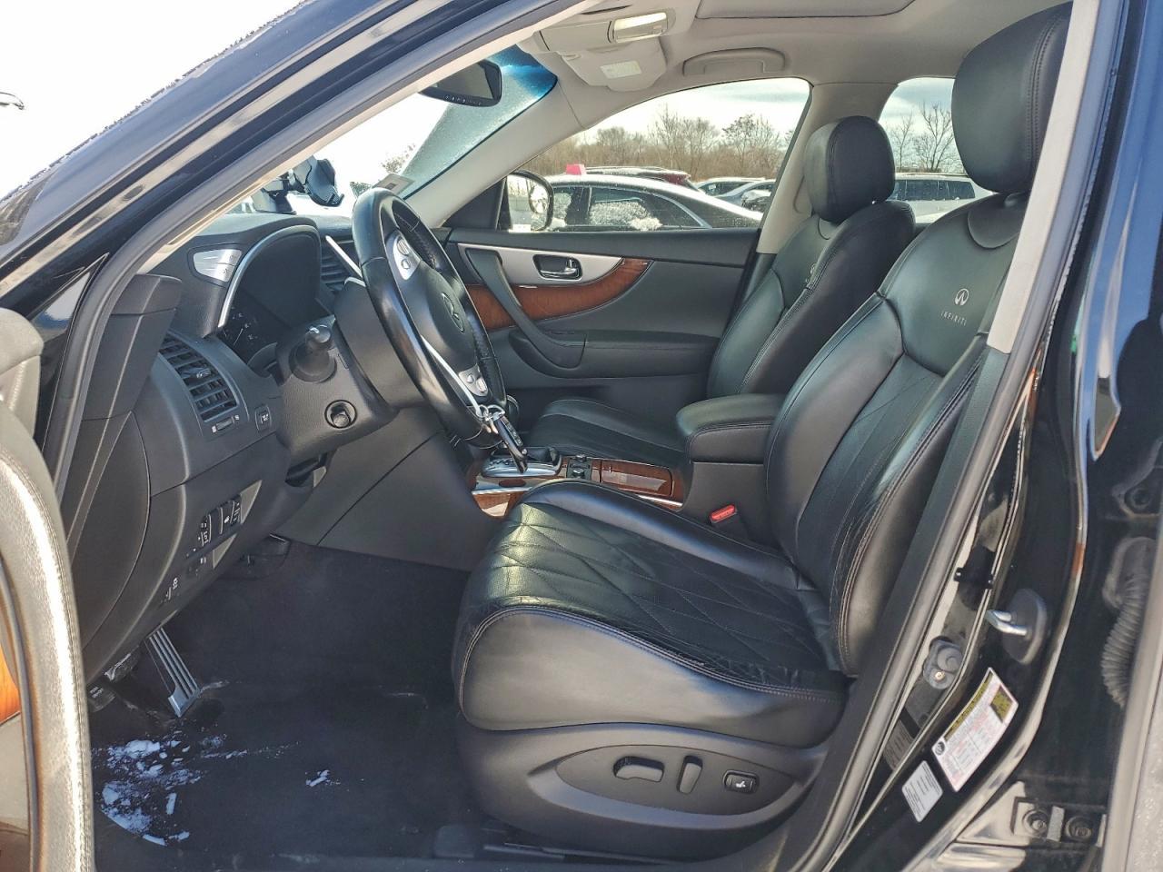 2012 INFINITI FX35