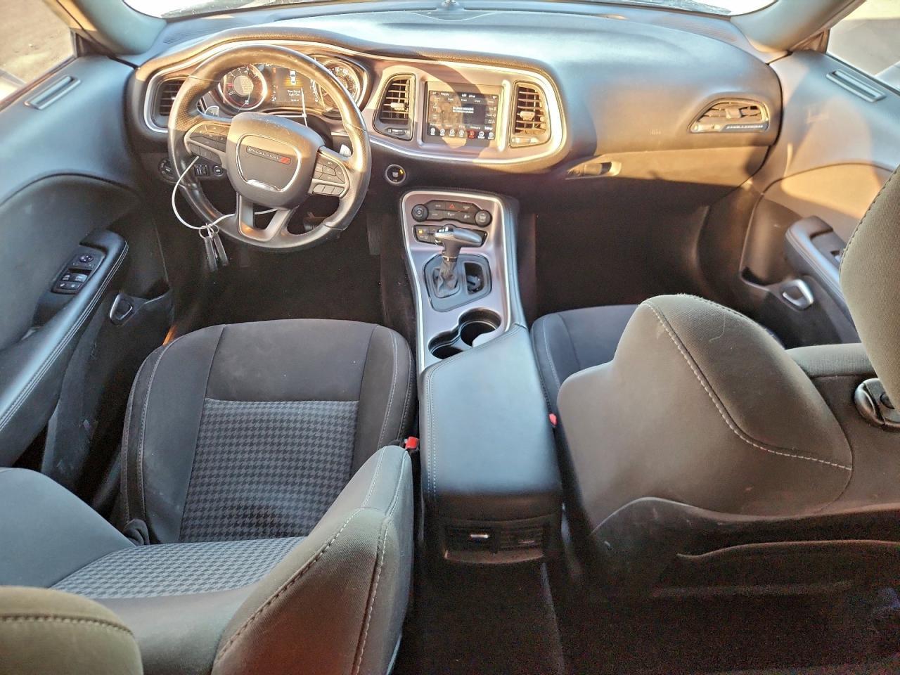 2019 DODGE Challenger