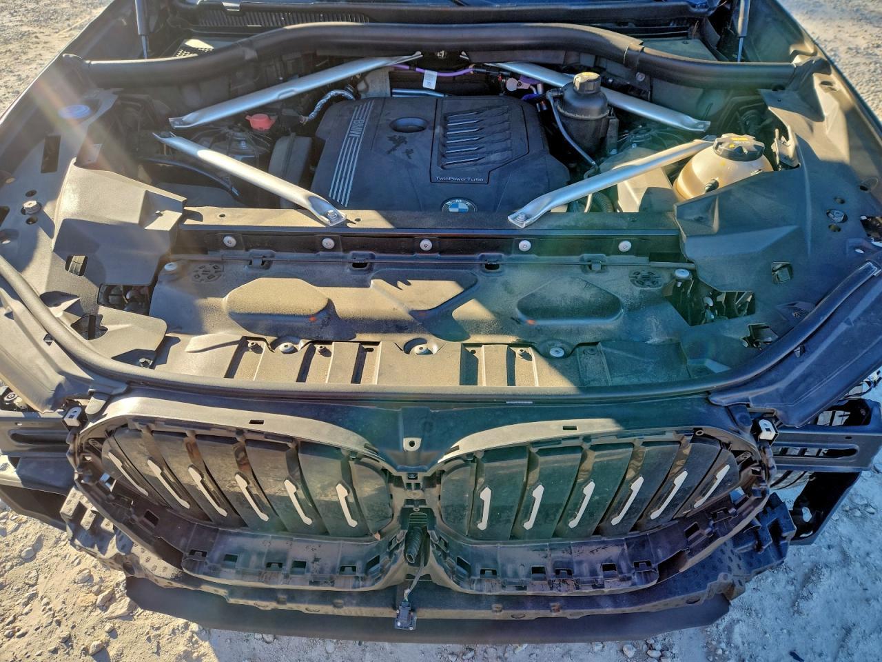 2021 BMW X6