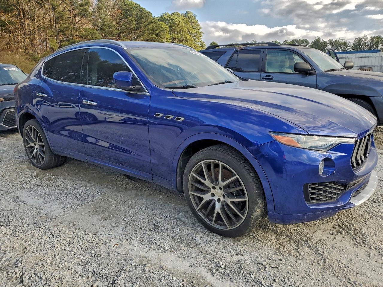 2017 MASERATI Levante