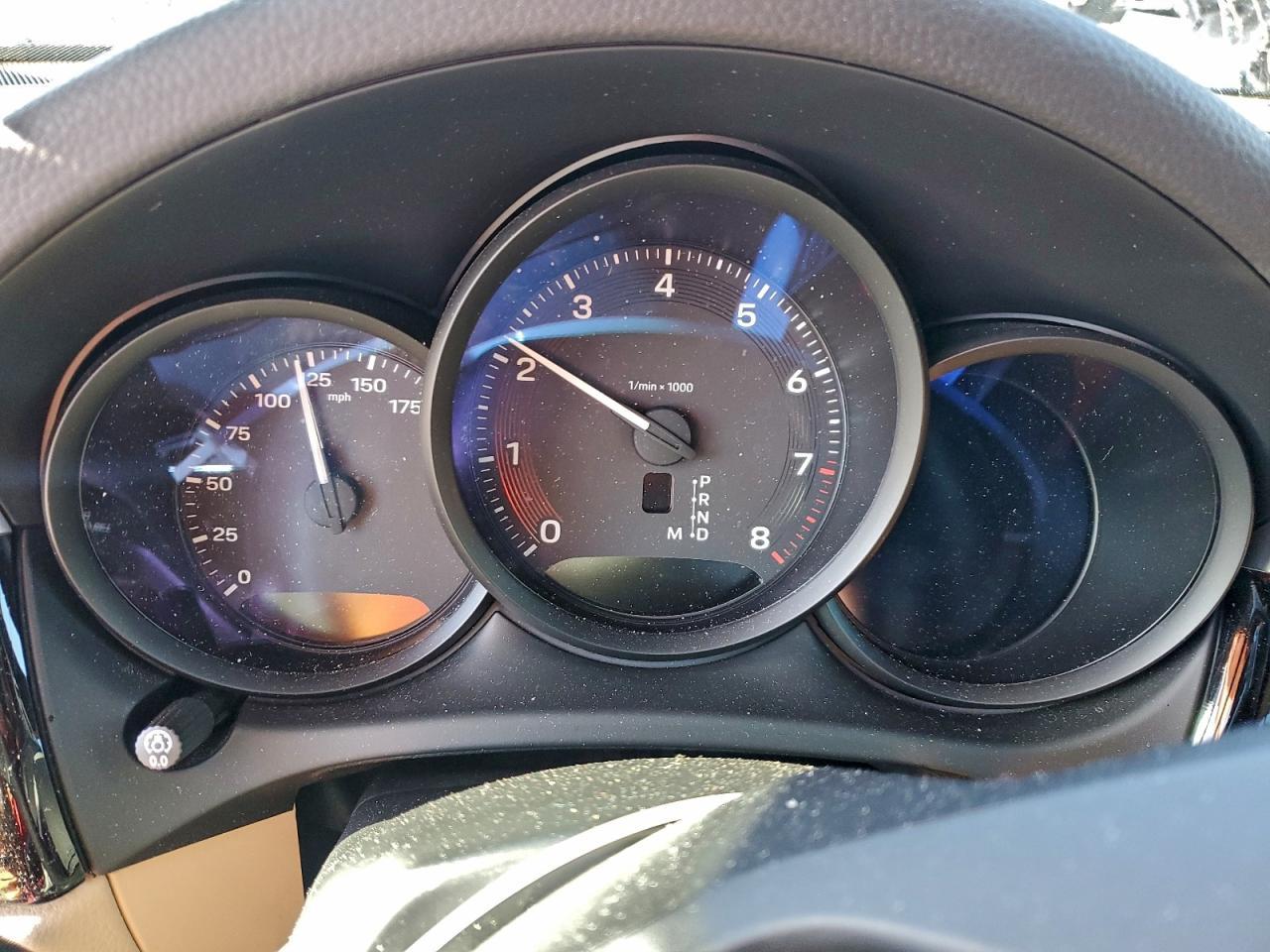 2022 PORSCHE Macan