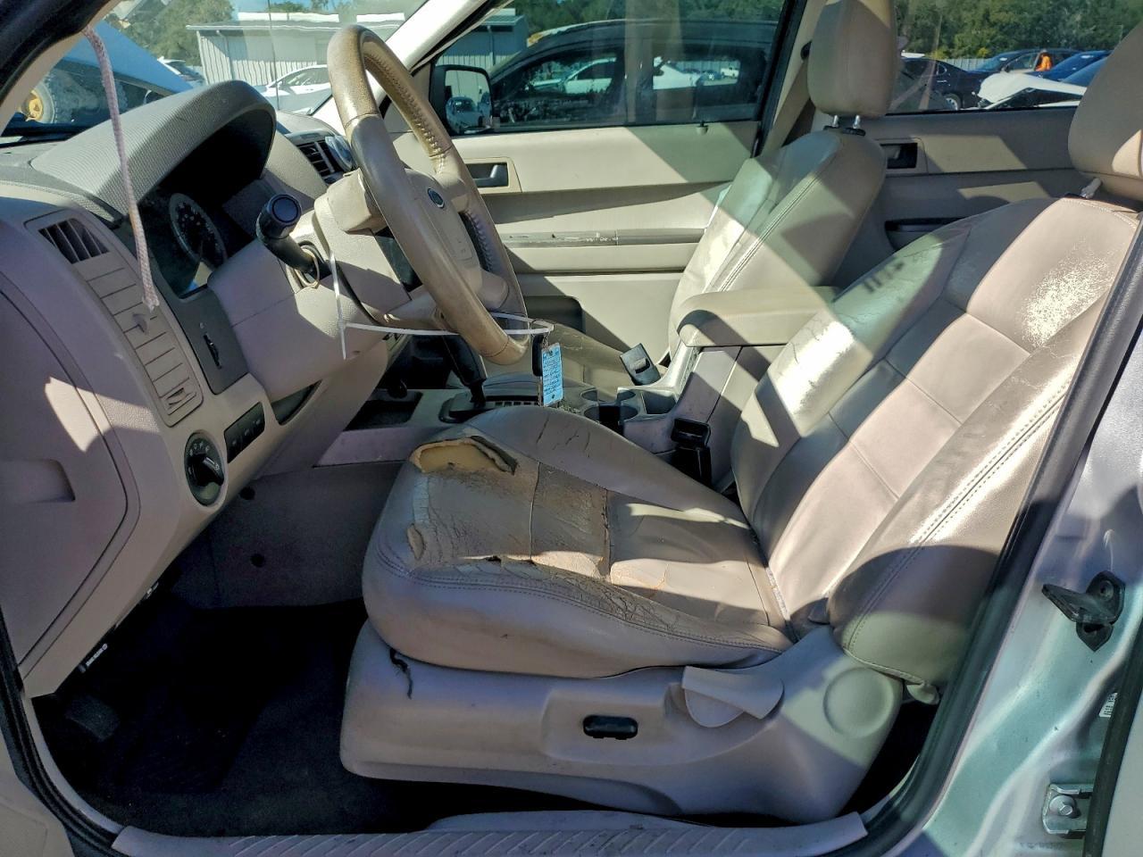 2008 FORD ESCAPE