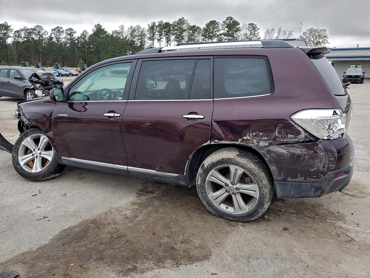 2012 TOYOTA HIGHLANDER