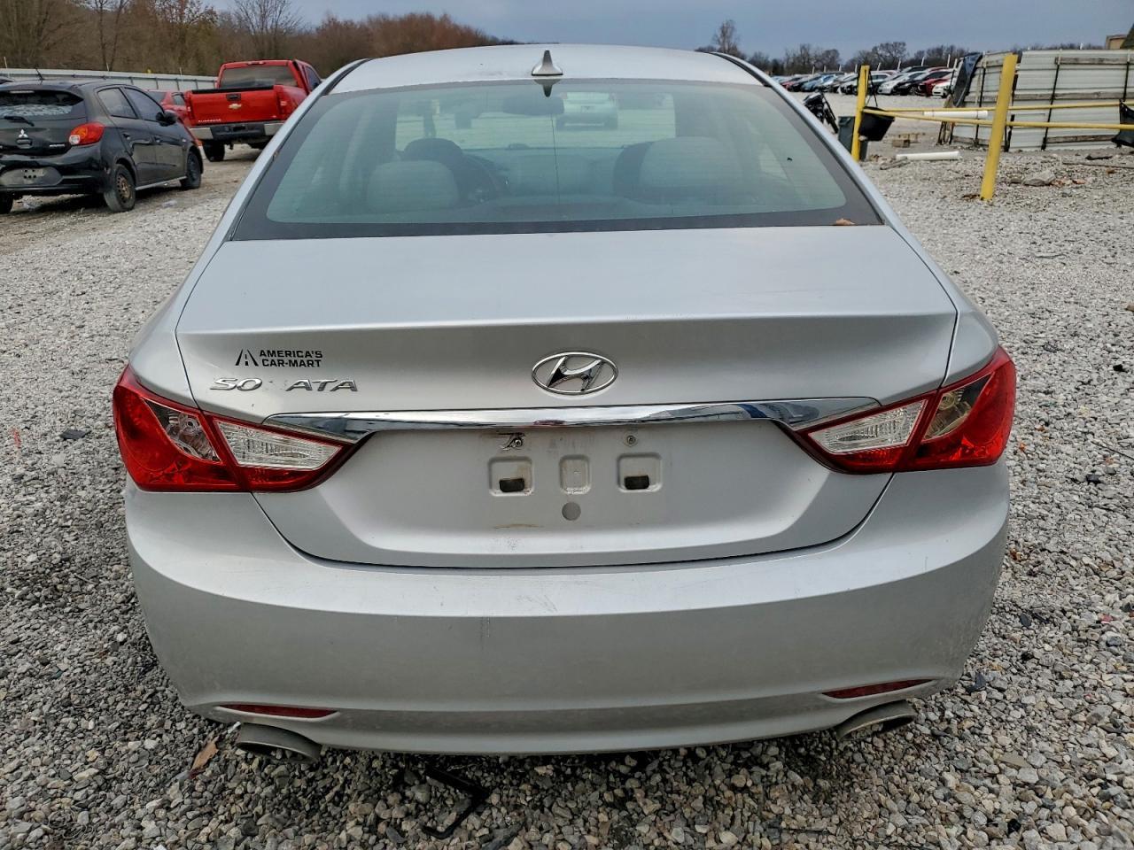 2013 HYUNDAI SONATA
