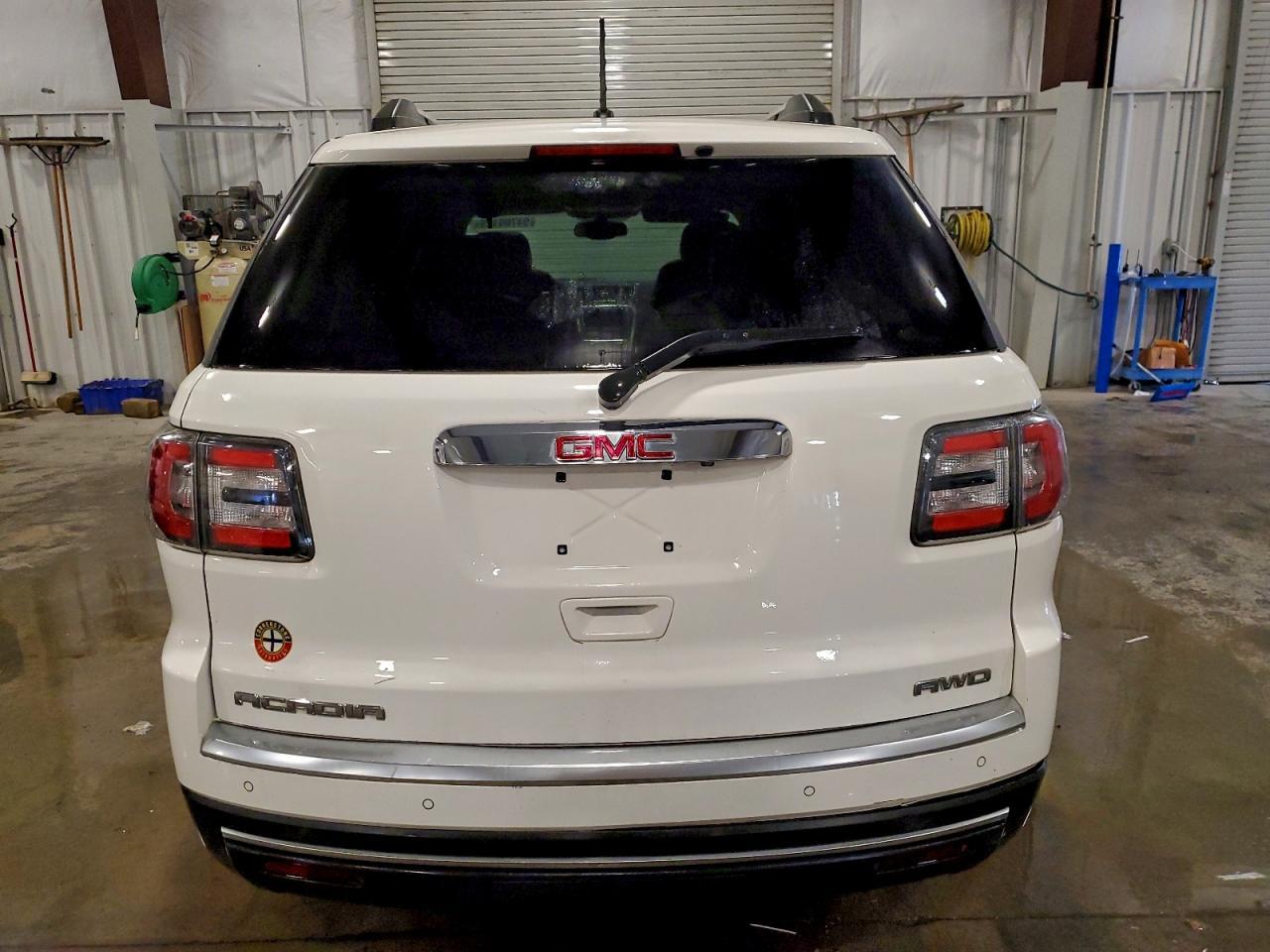 2015 GMC ACADIA