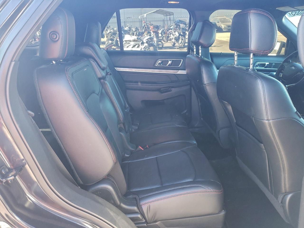 2017 FORD Explorer Sport Trac