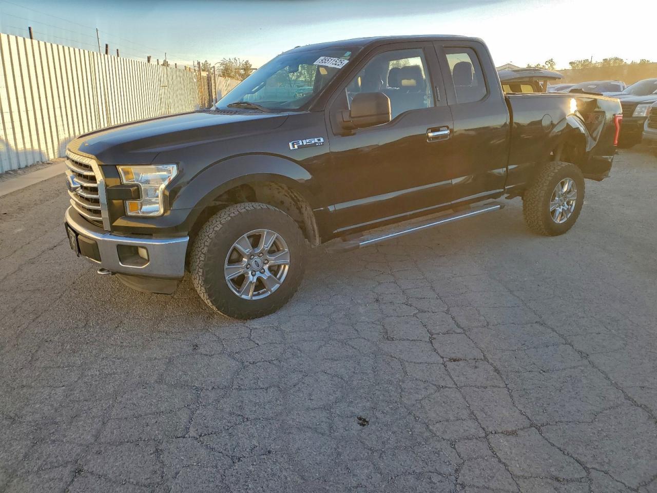 2015 FORD F-150