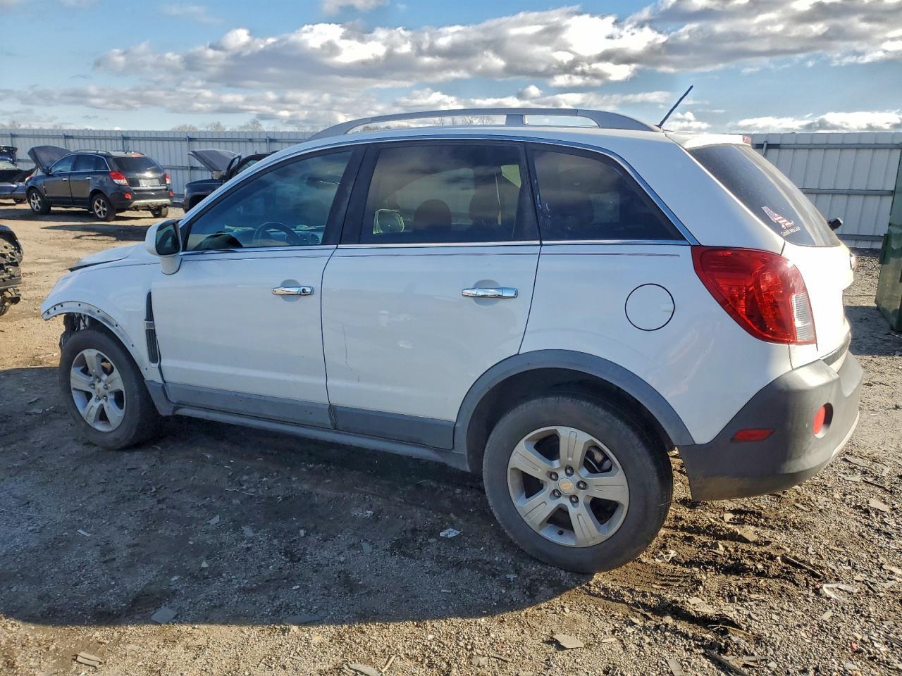 2013 CHEVROLET Captiva