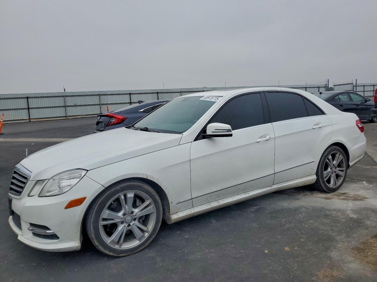 2013 MERCEDES-BENZ E-Class