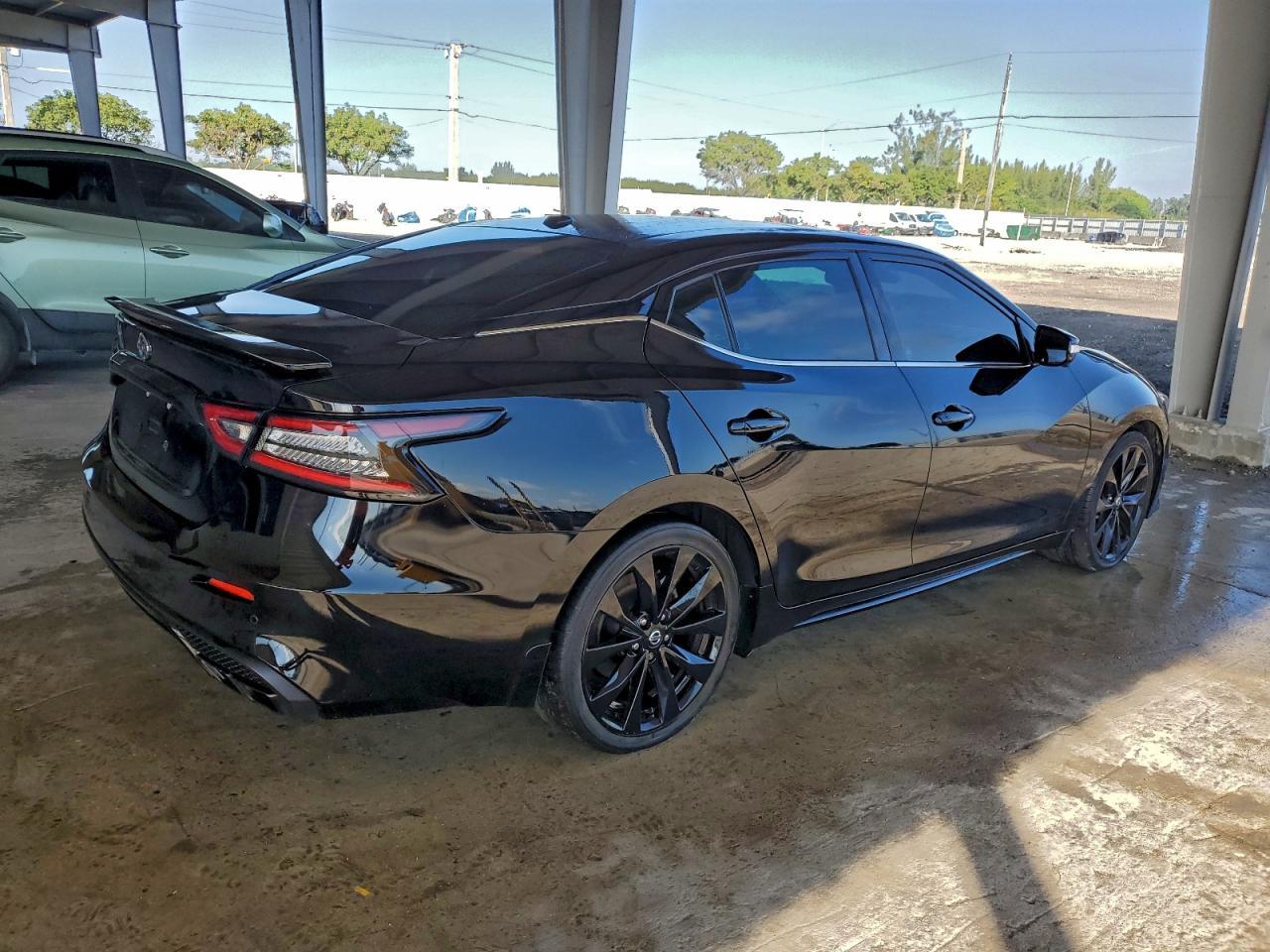 2021 NISSAN Maxima