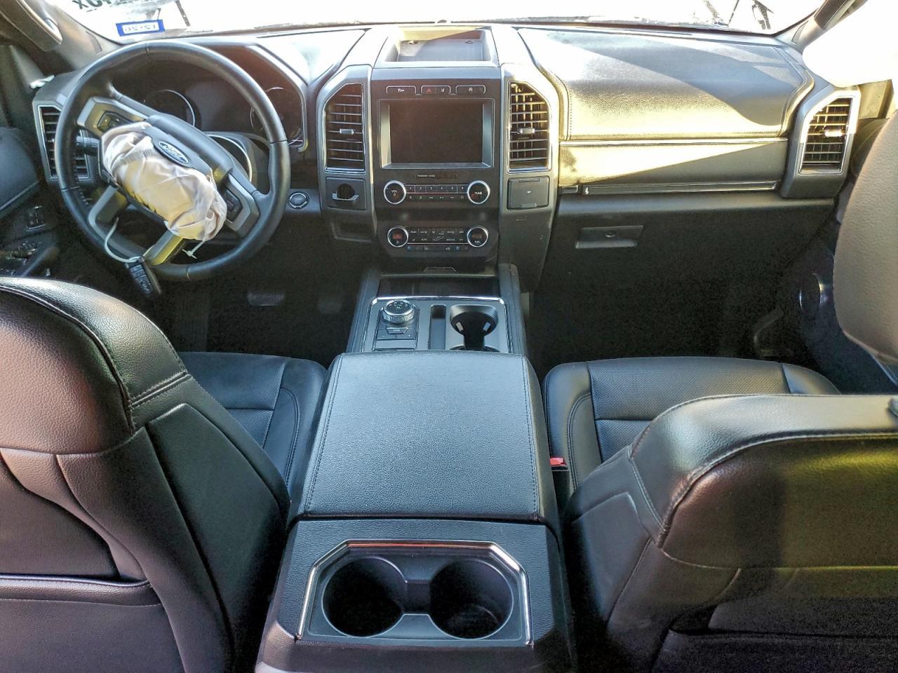 2021 FORD Expedition