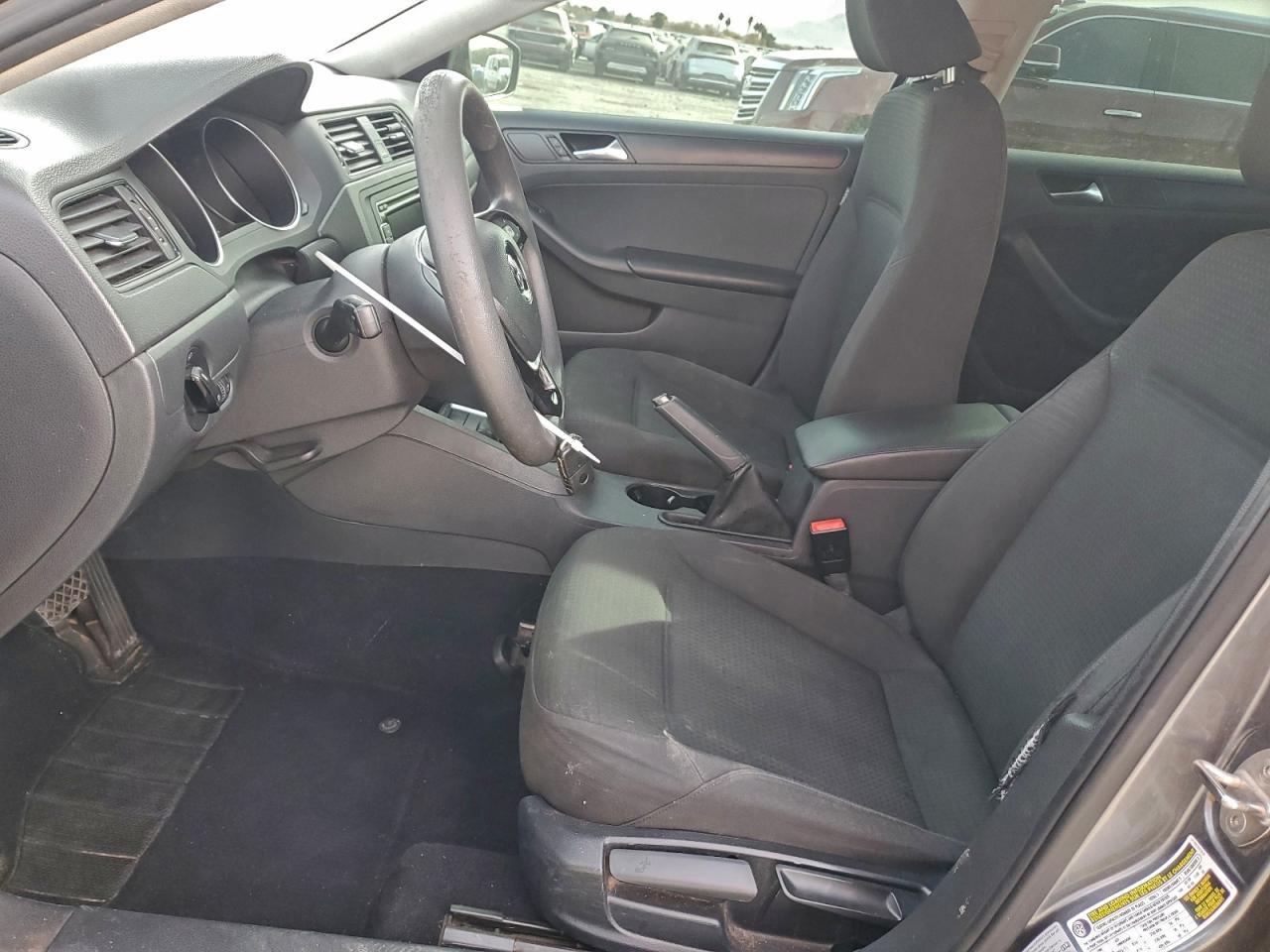 2015 VOLKSWAGEN JETTA