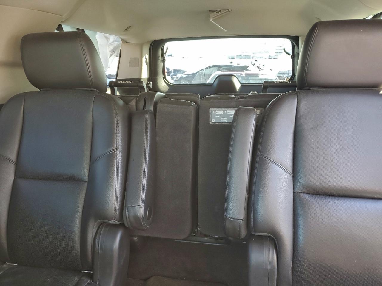 2012 CHEVROLET Suburban
