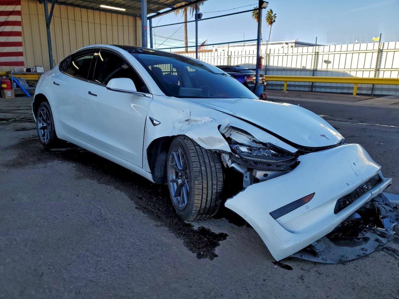 2020 TESLA MODEL 3