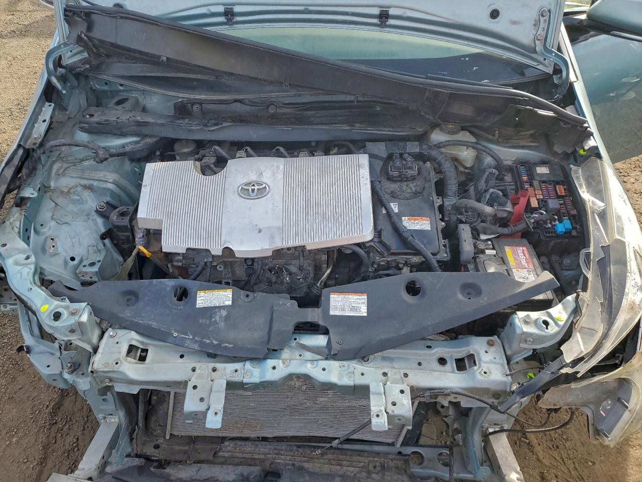 2019 TOYOTA PRIUS