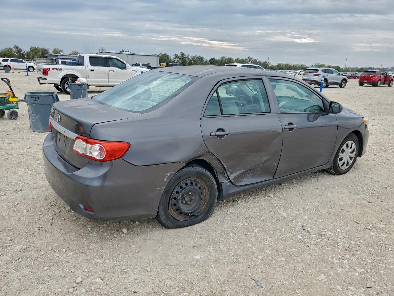 2013 TOYOTA COROLLA