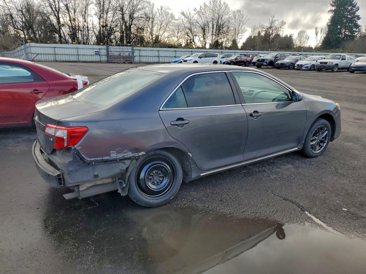 2014 TOYOTA CAMRY