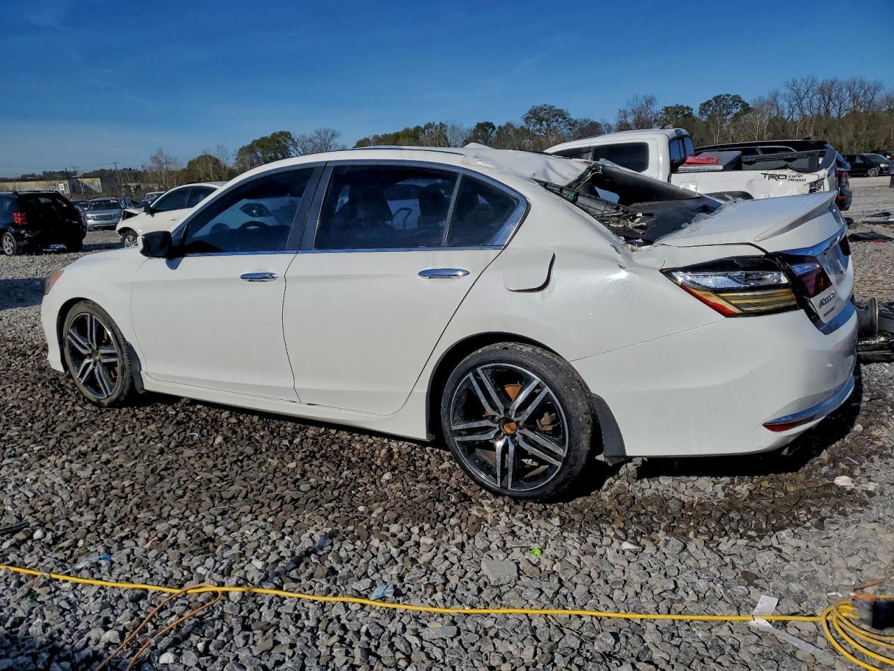2016 HONDA ACCORD