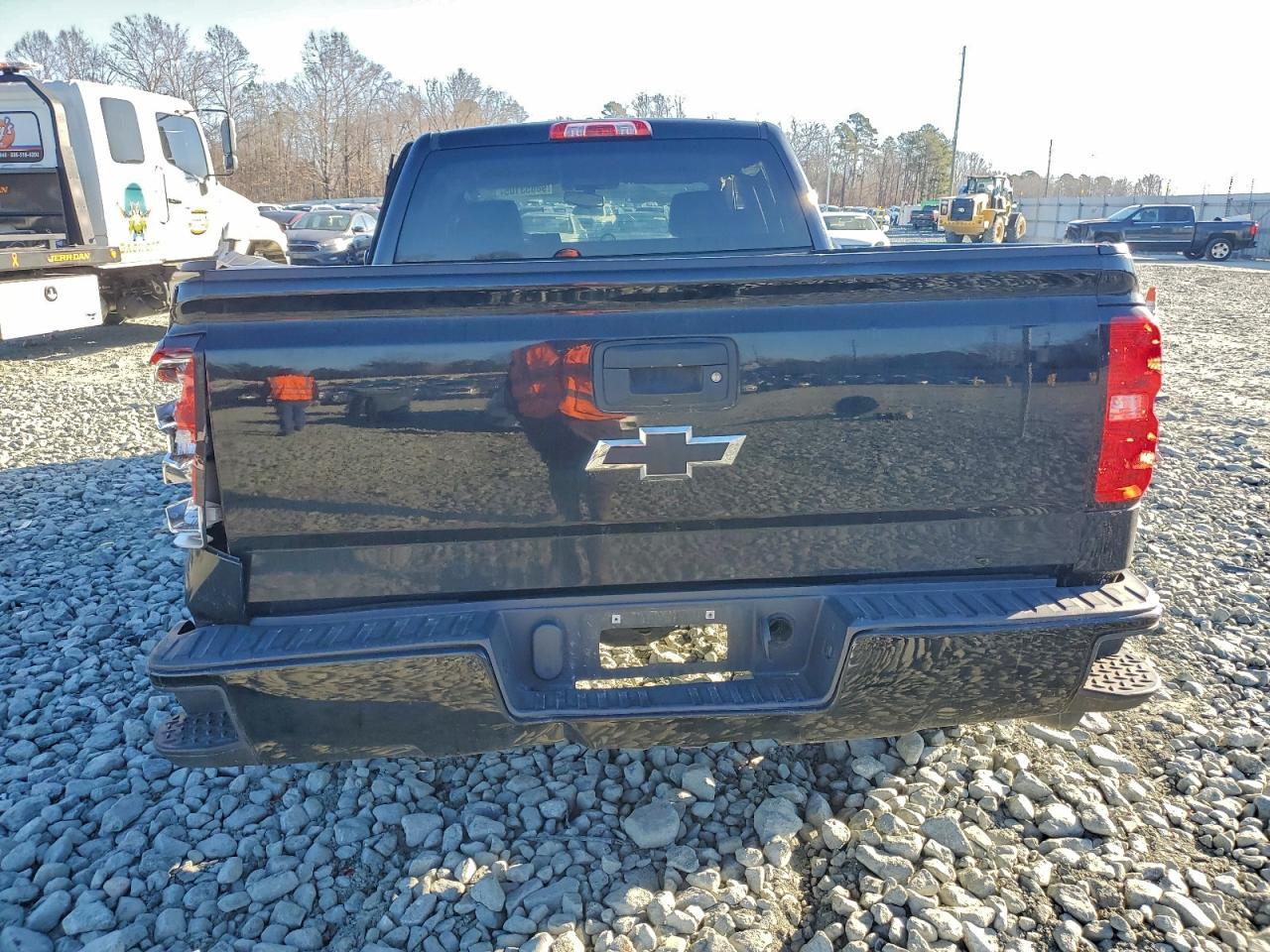 2018 CHEVROLET Silverado