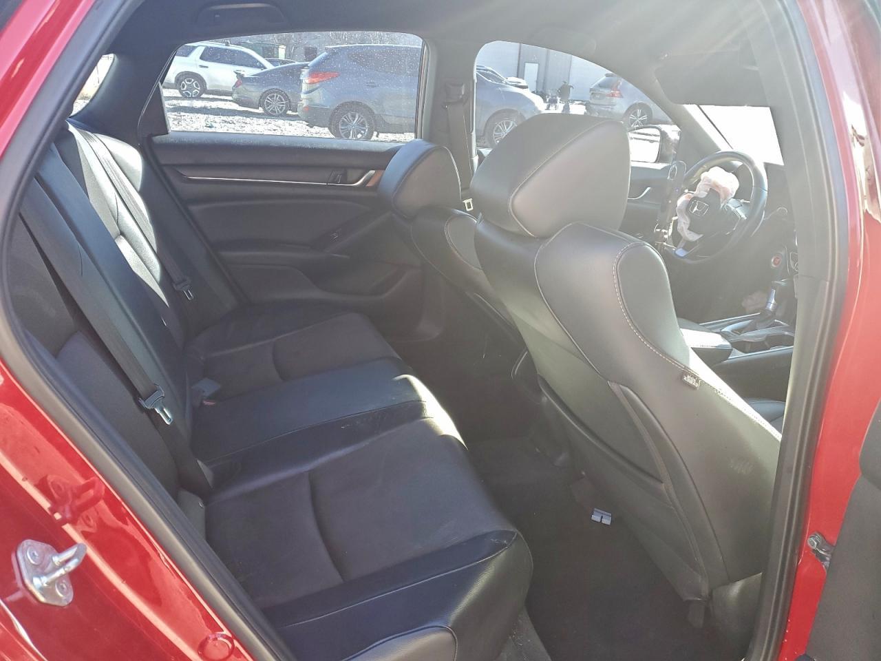 2018 HONDA ACCORD