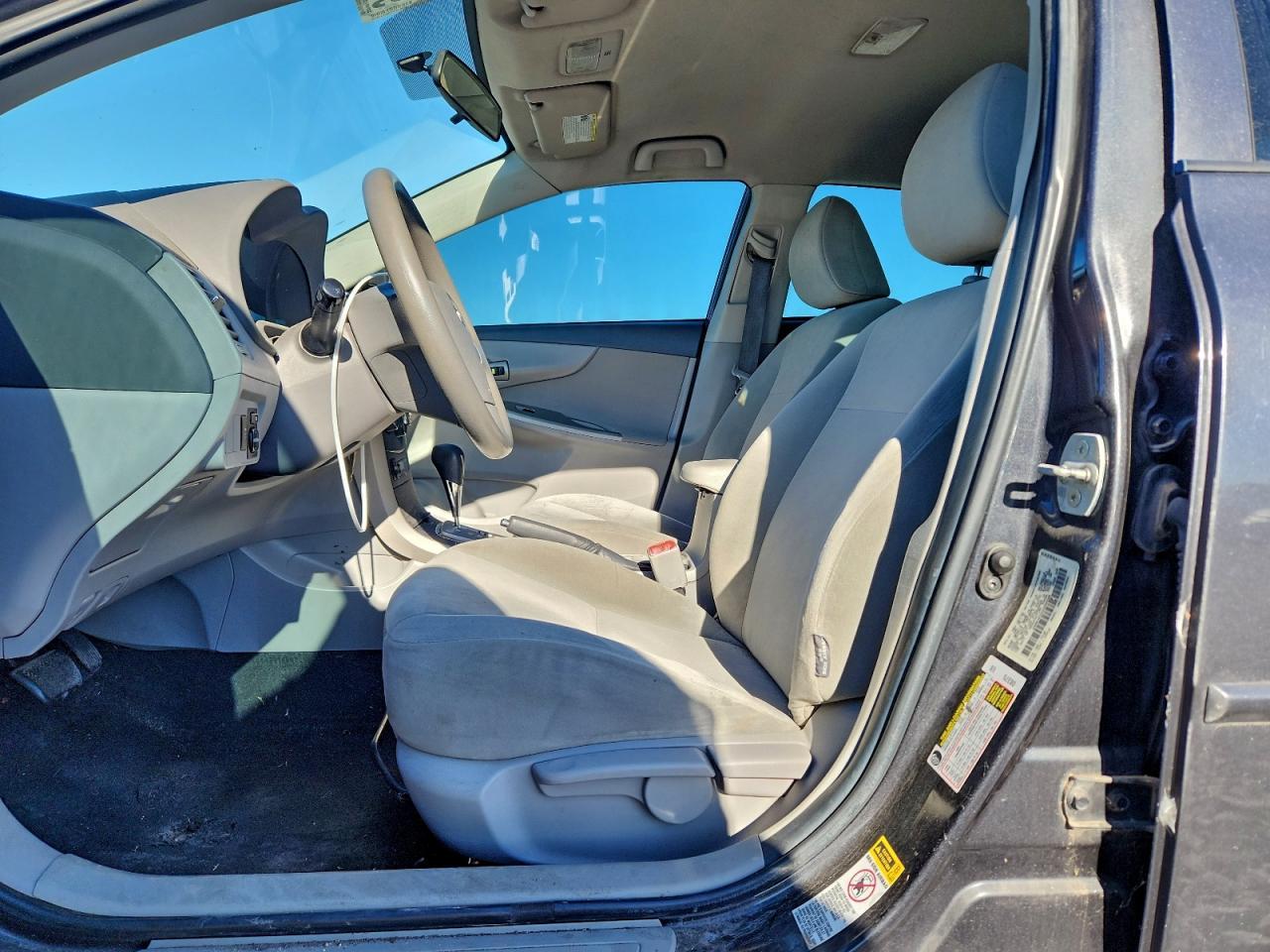 2010 TOYOTA COROLLA