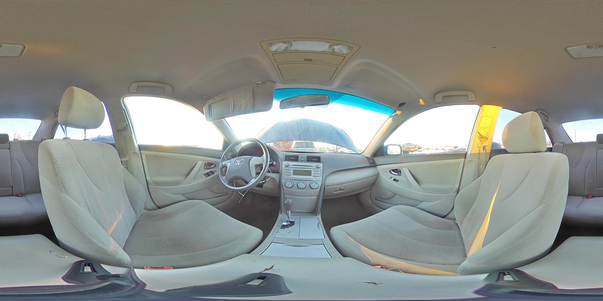 2011 TOYOTA CAMRY